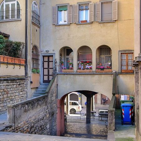 Near Funicolar Bergamo Alta Design House 1 Appartement Buitenkant foto